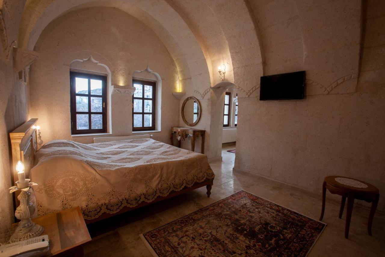 Narcissos Cave Hotel Юргюп Екстериор снимка